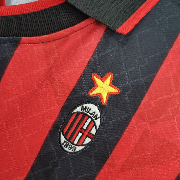 AC Mailand 95-96 | Startseite | Retro 